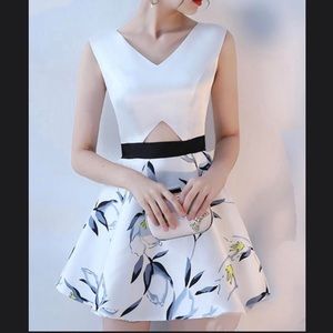 NEW METISU Sleeveless Dress. Never worn. Size XS